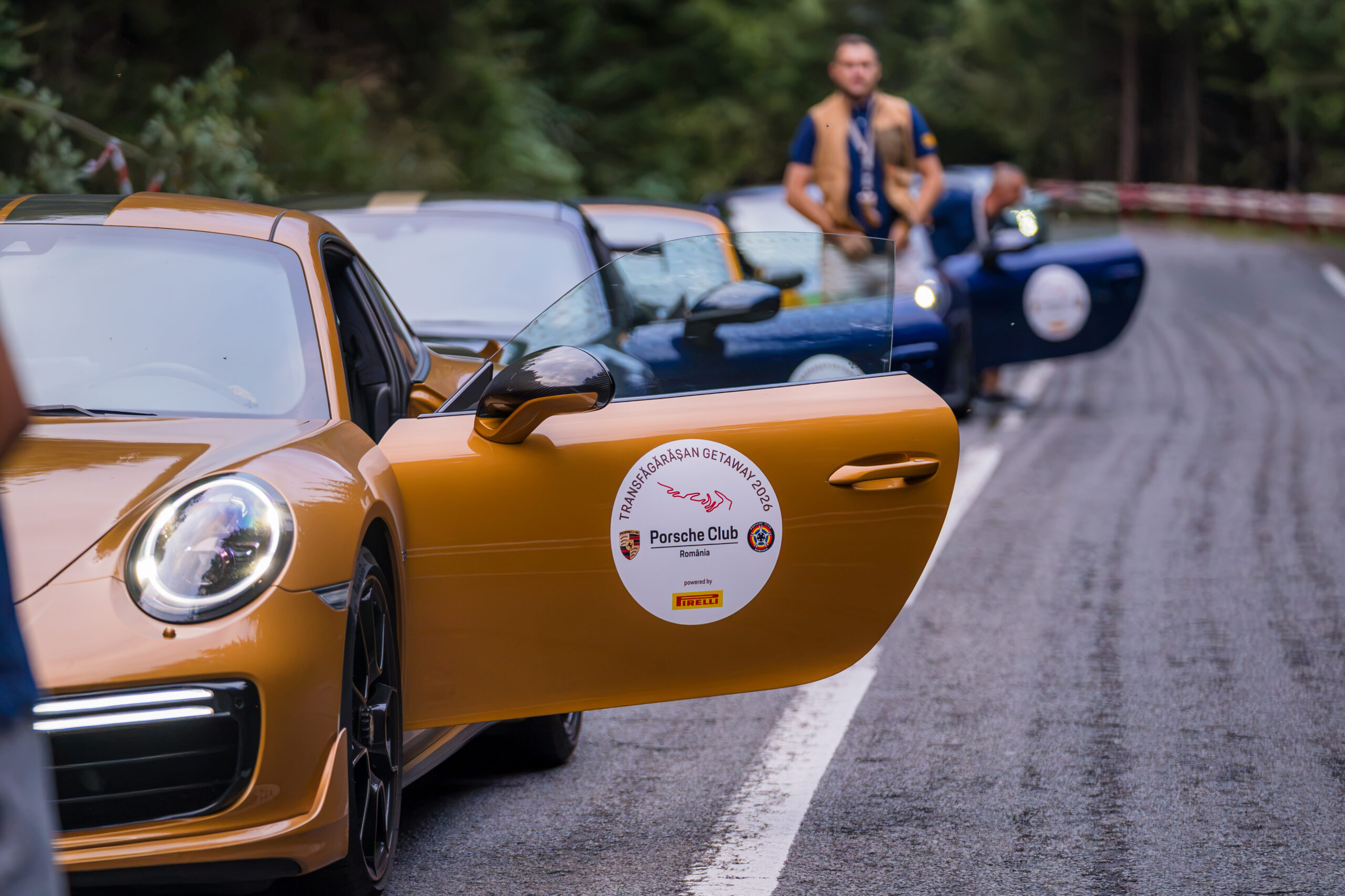 Porsche Club România, din nou pe Transfăgărășan. Peste 140 de mașini și 250 de participanți din 10 țări 